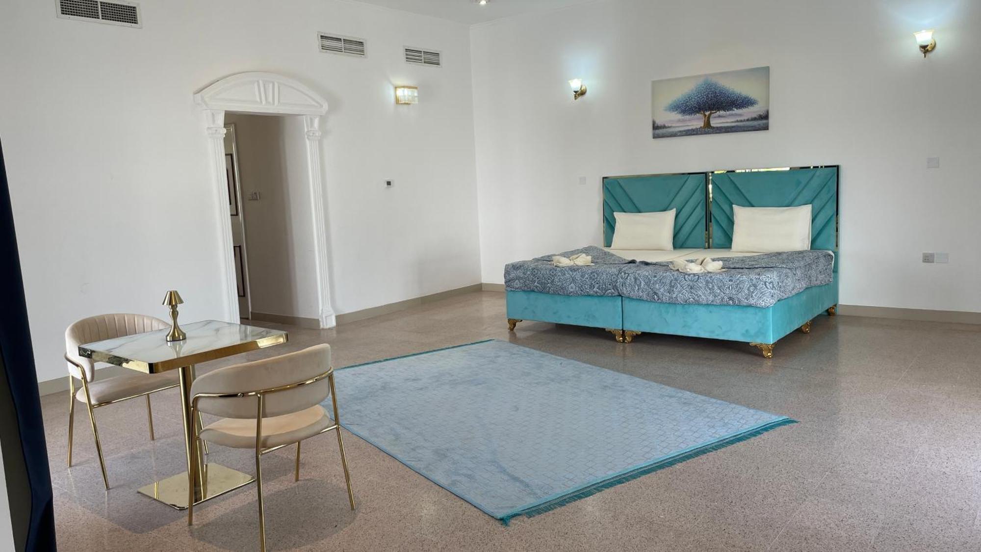 Arabian Nights Nook Hotel Muskat Bagian luar foto