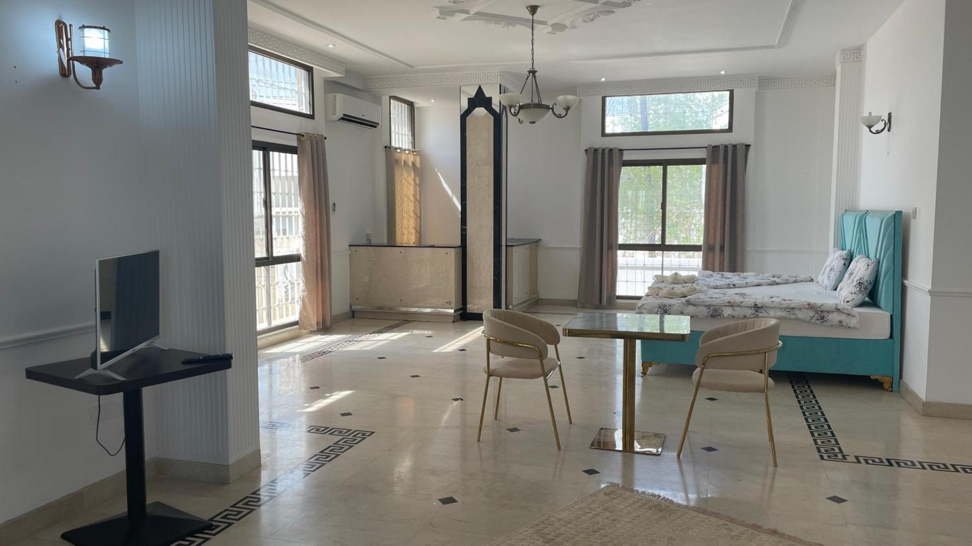 Arabian Nights Nook Hotel Muskat Bagian luar foto