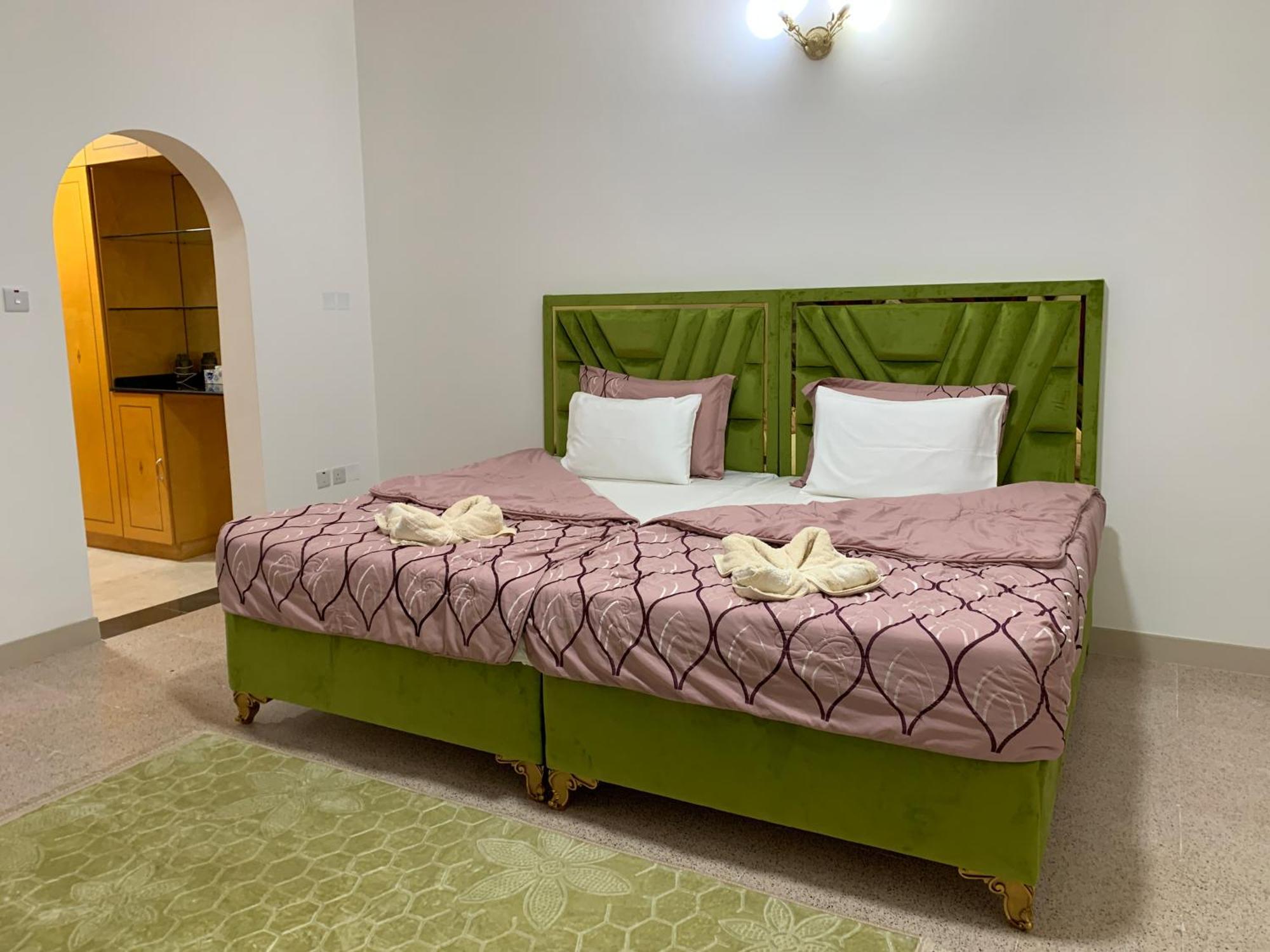 Arabian Nights Nook Hotel Muskat Ruang foto